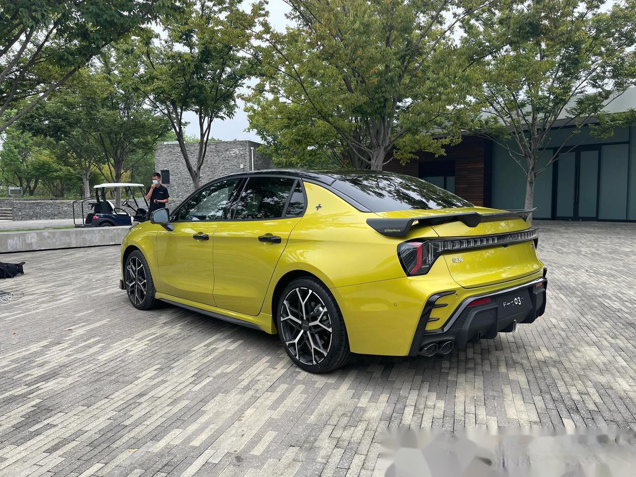 中国人的高性能燃油车 10月19日,领克03  震撼上市 哇塞!领克03  终于