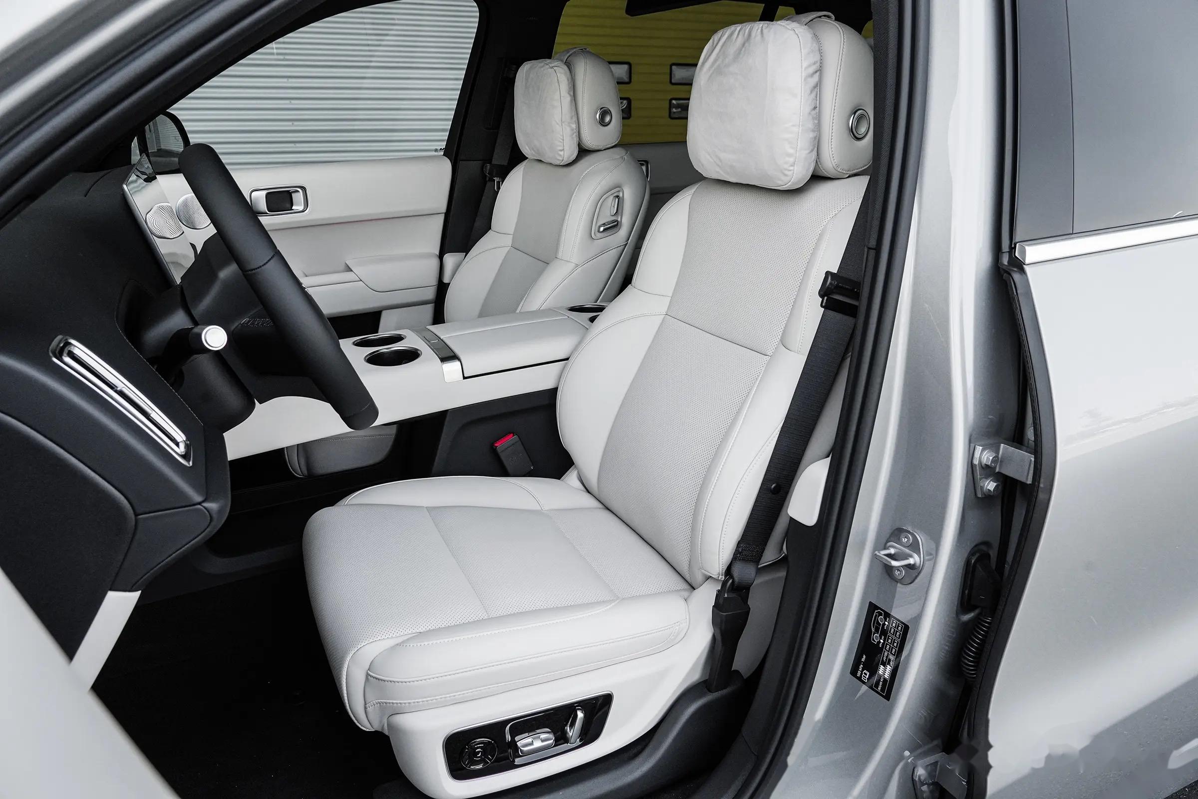 理想l9是我开过的最舒服的汽车之一.