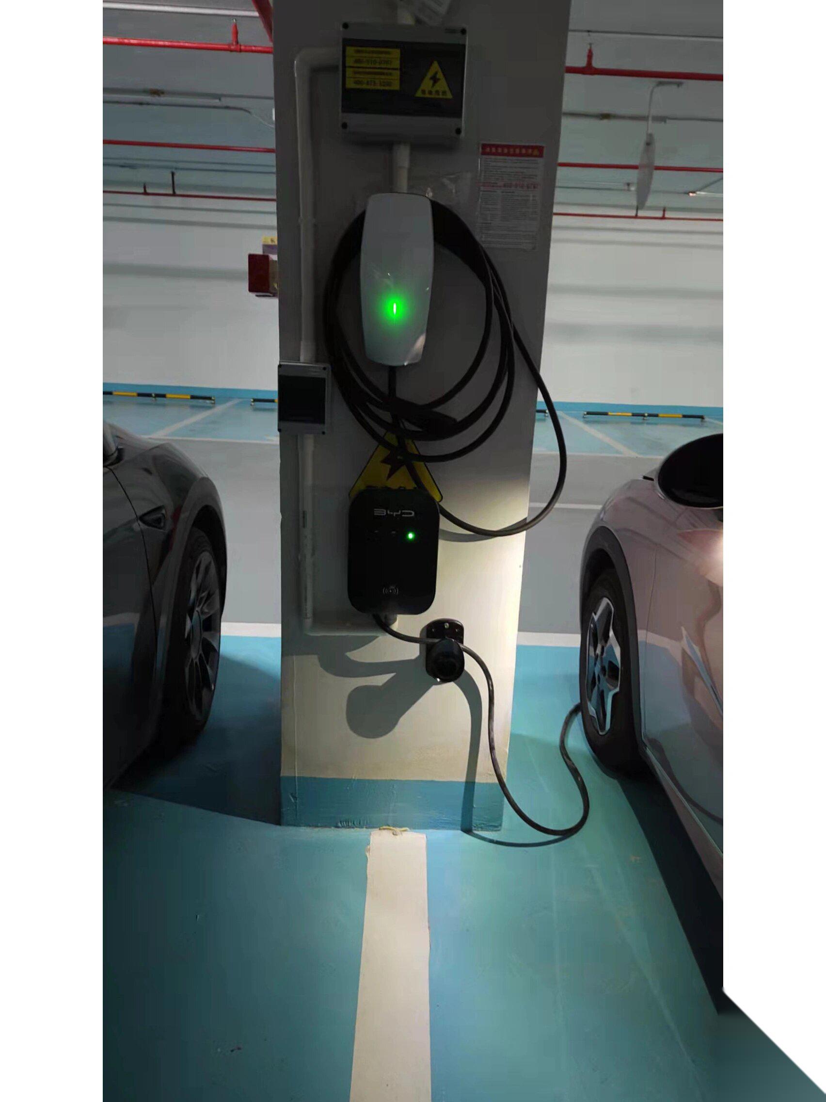 比亚迪海豚用不了特斯拉三代充电桩后续 去年买的海豚,想用家里的