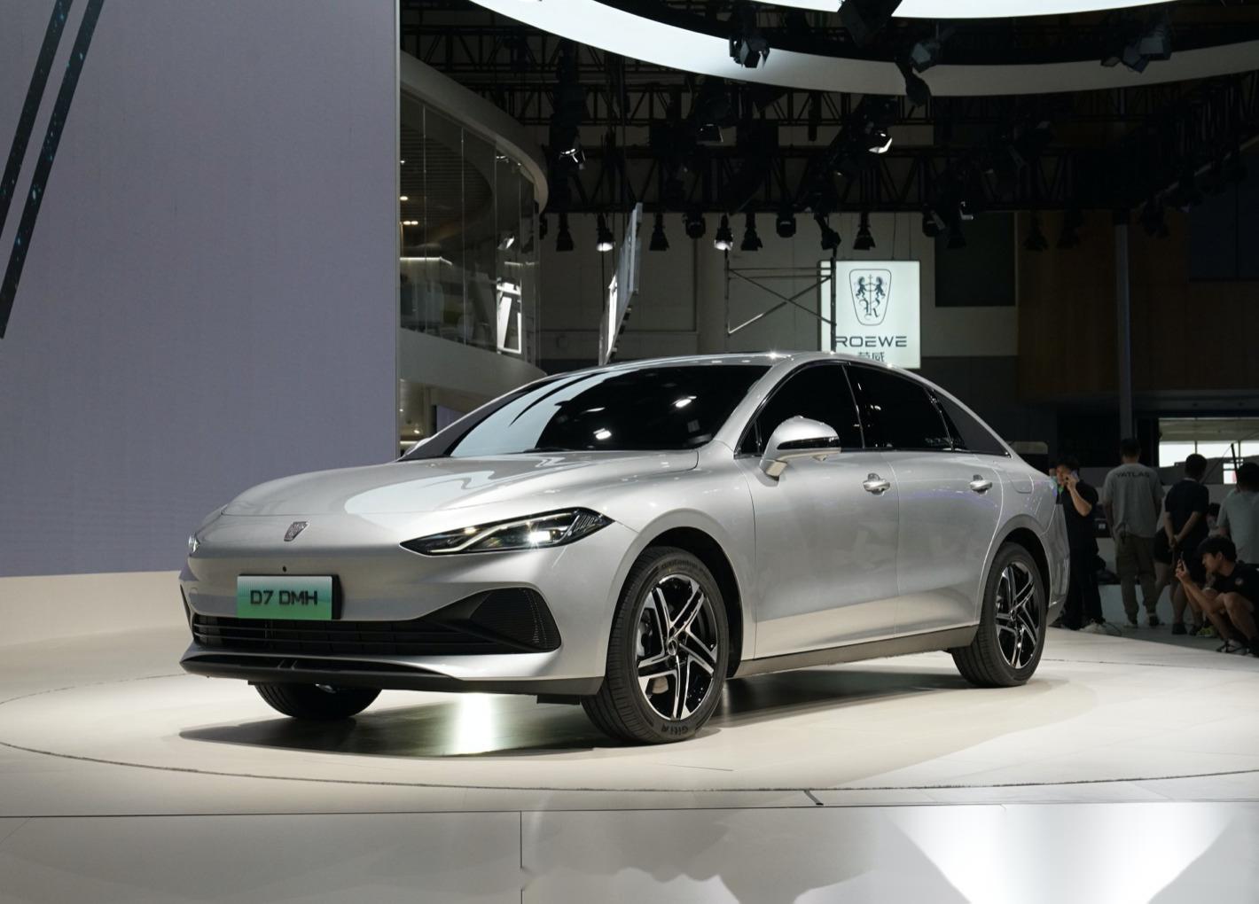 今晚,上汽荣威d7正式上市,官方指导售价区间为12.58-17.68万元.作为荣