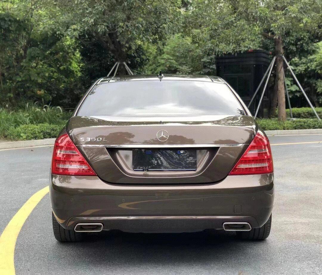 奔驰s级w221和w222区别?