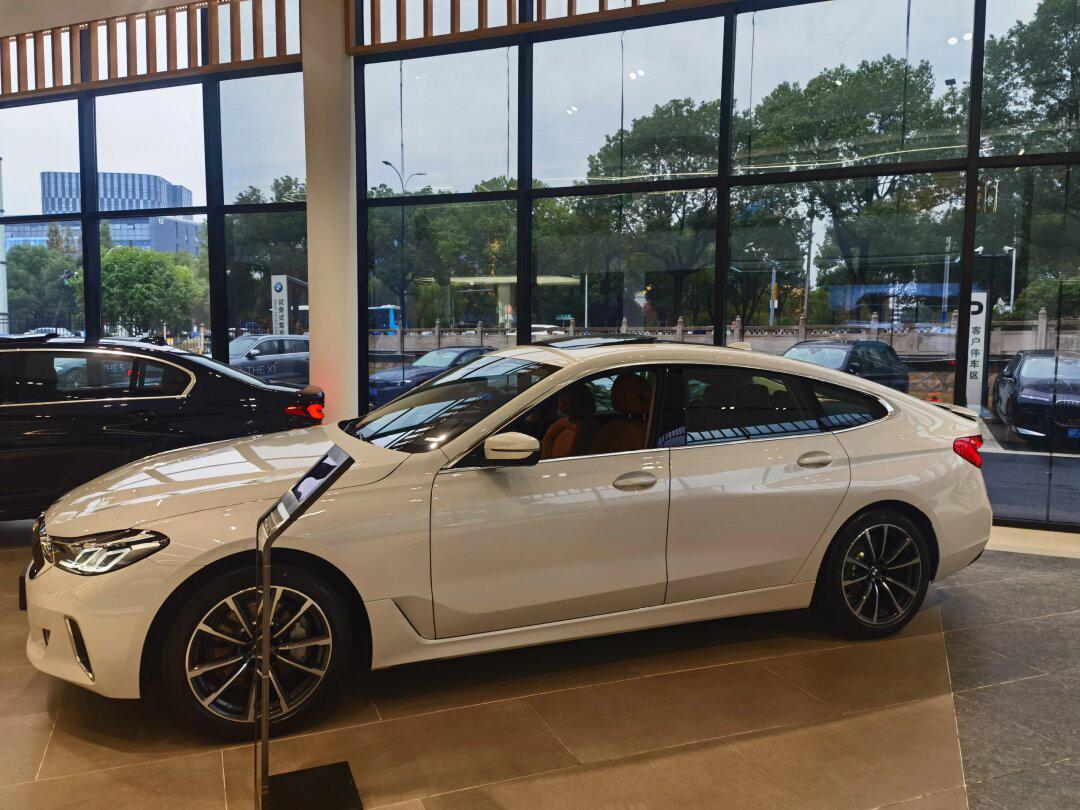 极美的溜背弧线,这就是宝马6系gt