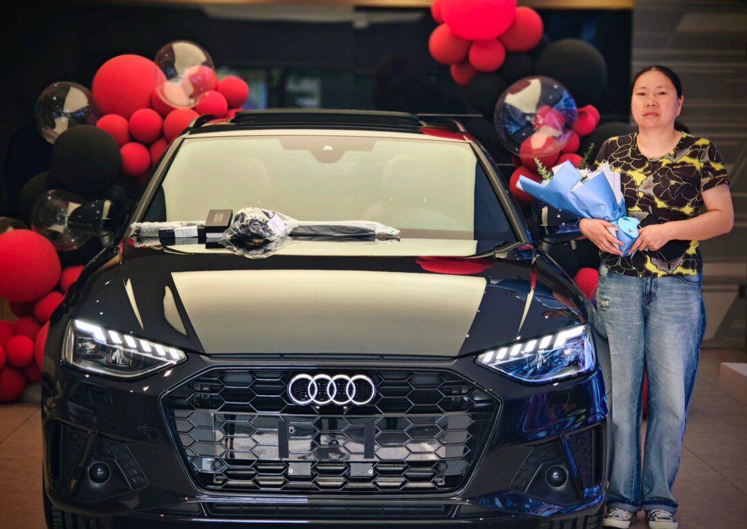 奥迪 a4 avant 全进口 交车