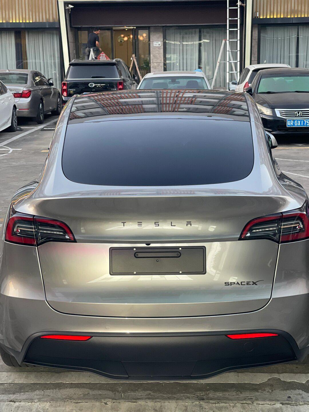 液态金属银7315特斯拉model y