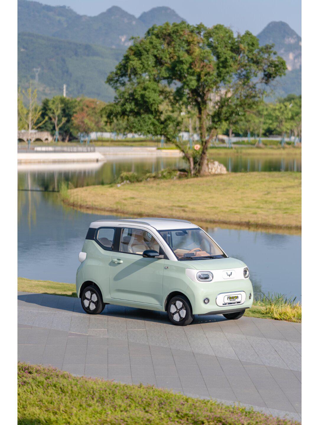 第三代五菱宏光mini马卡龙内饰大曝光07