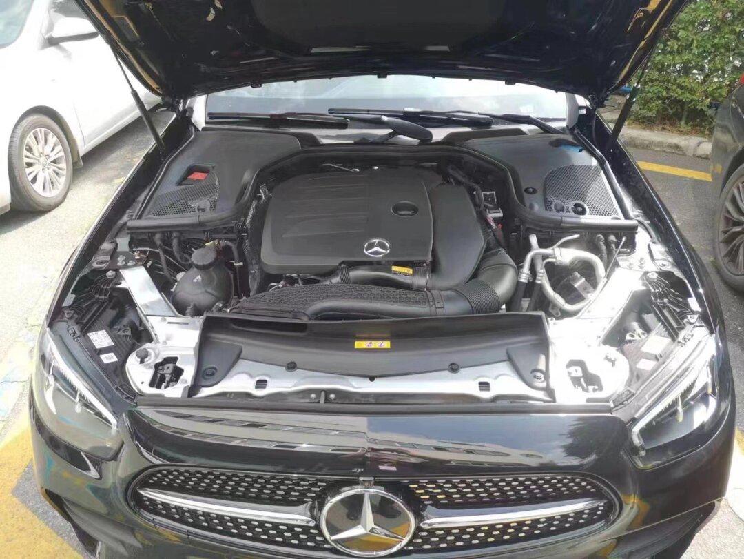 换代前,"抄底"奔驰e300