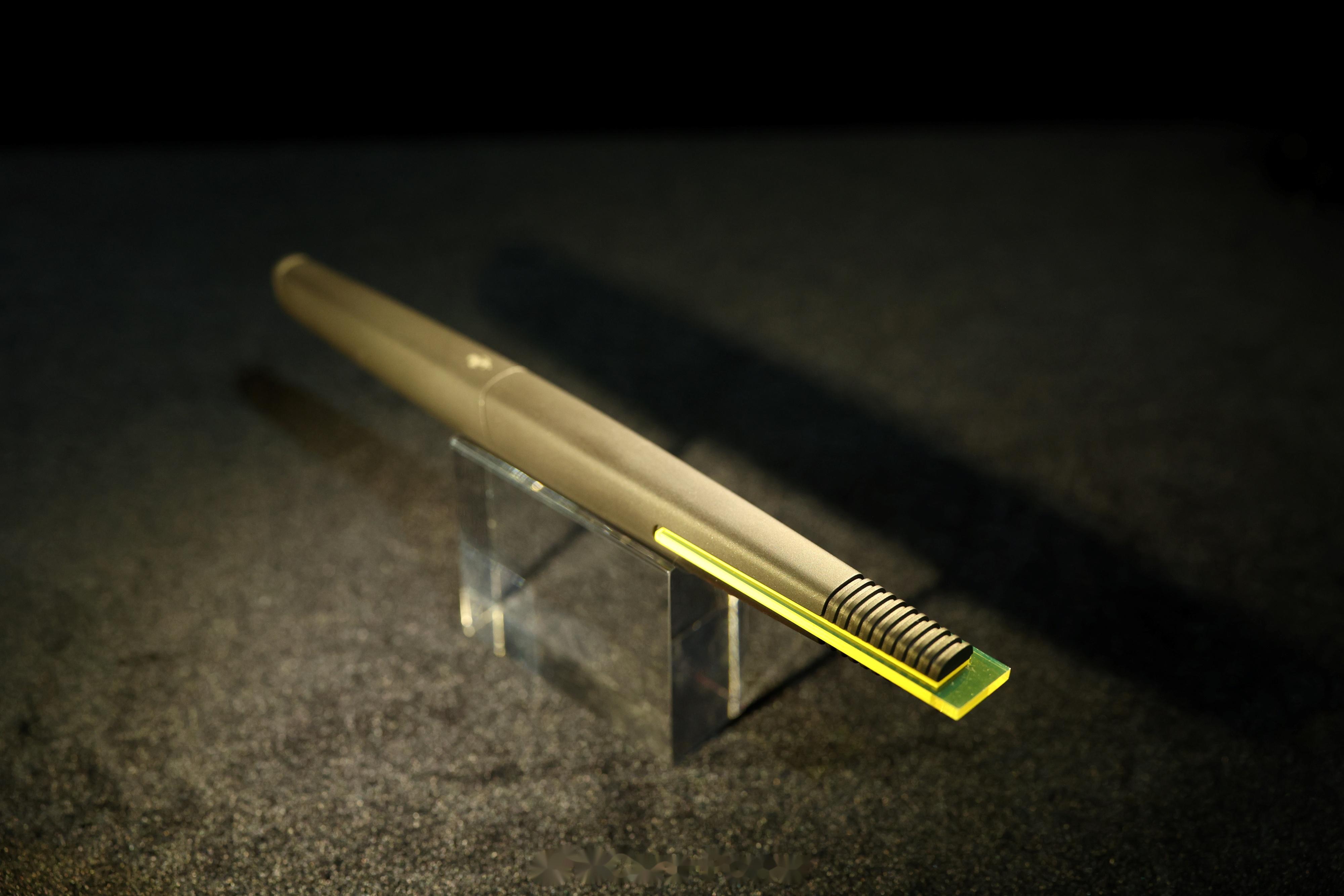 全球限量1支万宝龙montblanc x ferrari sp3限量款书写工具特