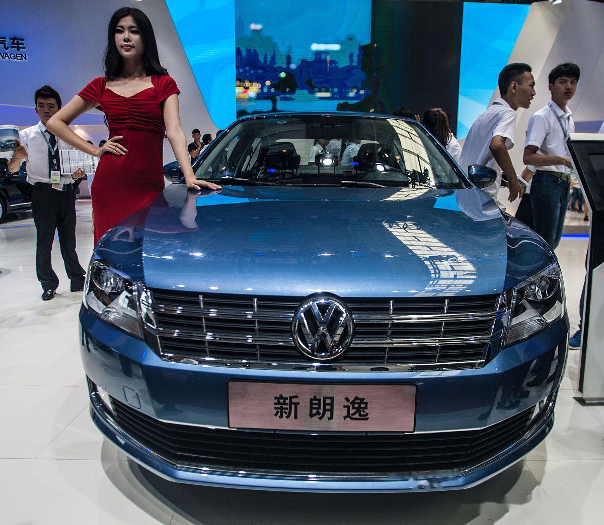 大众新朗逸是一款备受关注的紧凑型轿车,它在市场上备受欢迎.