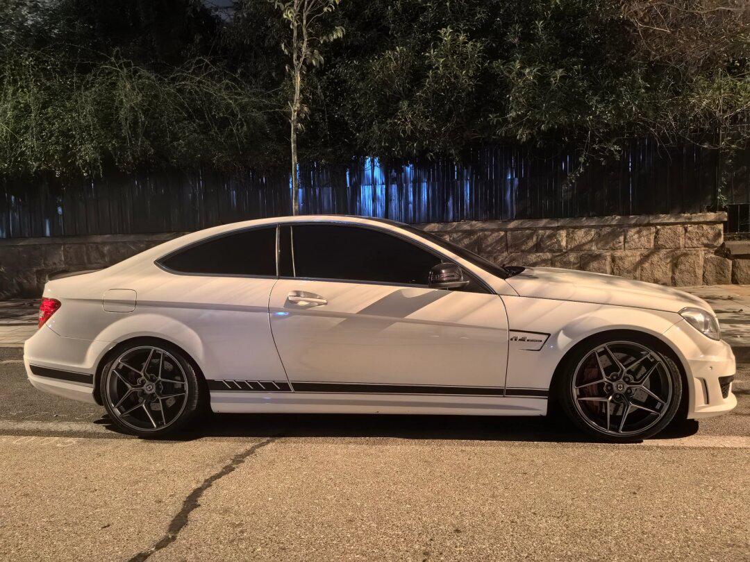 极品猛兽 2015奔驰amg c63 507 3万公里