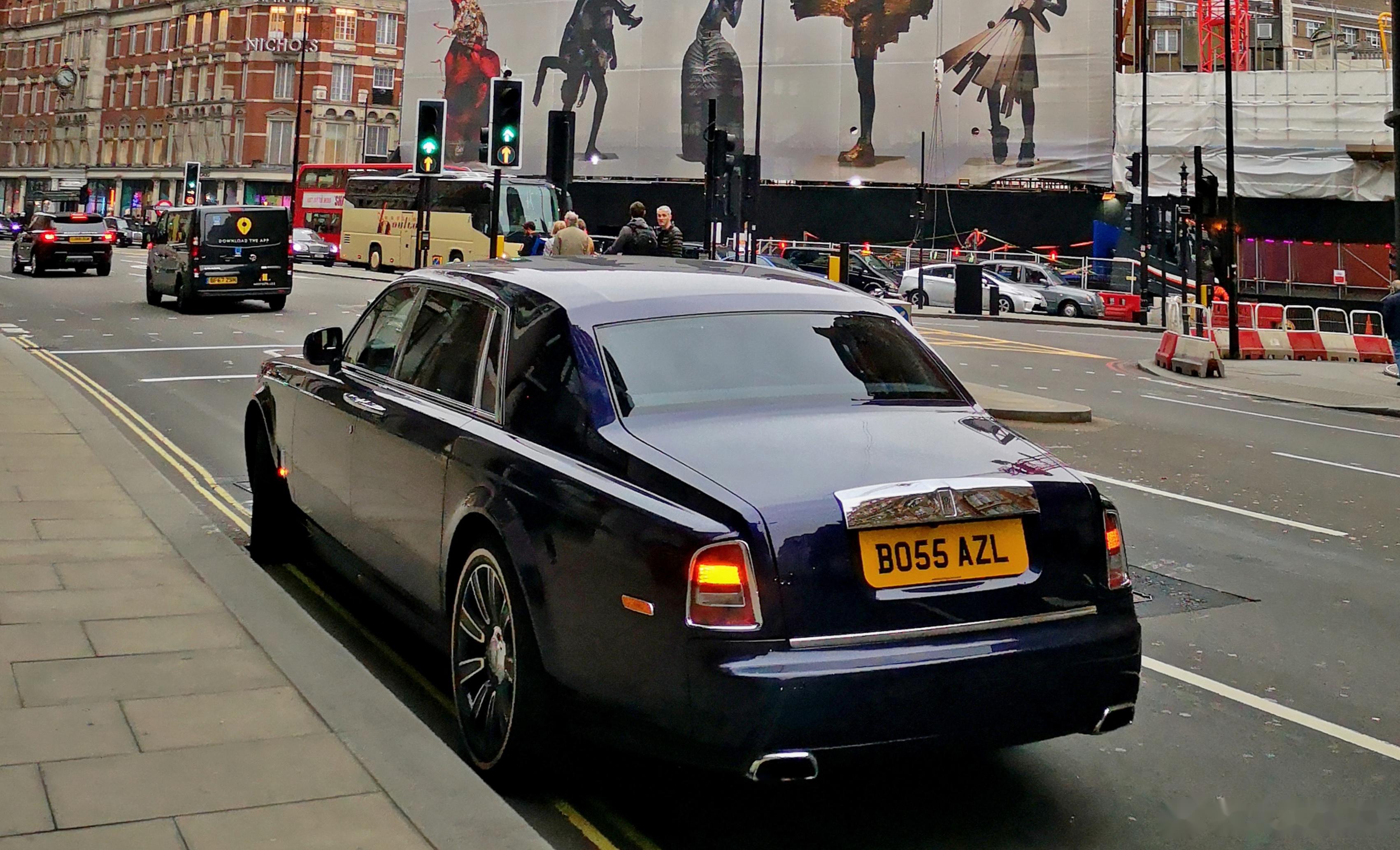 英国(伦敦) 劳斯莱斯 幻影七代 series 2 (15-16)