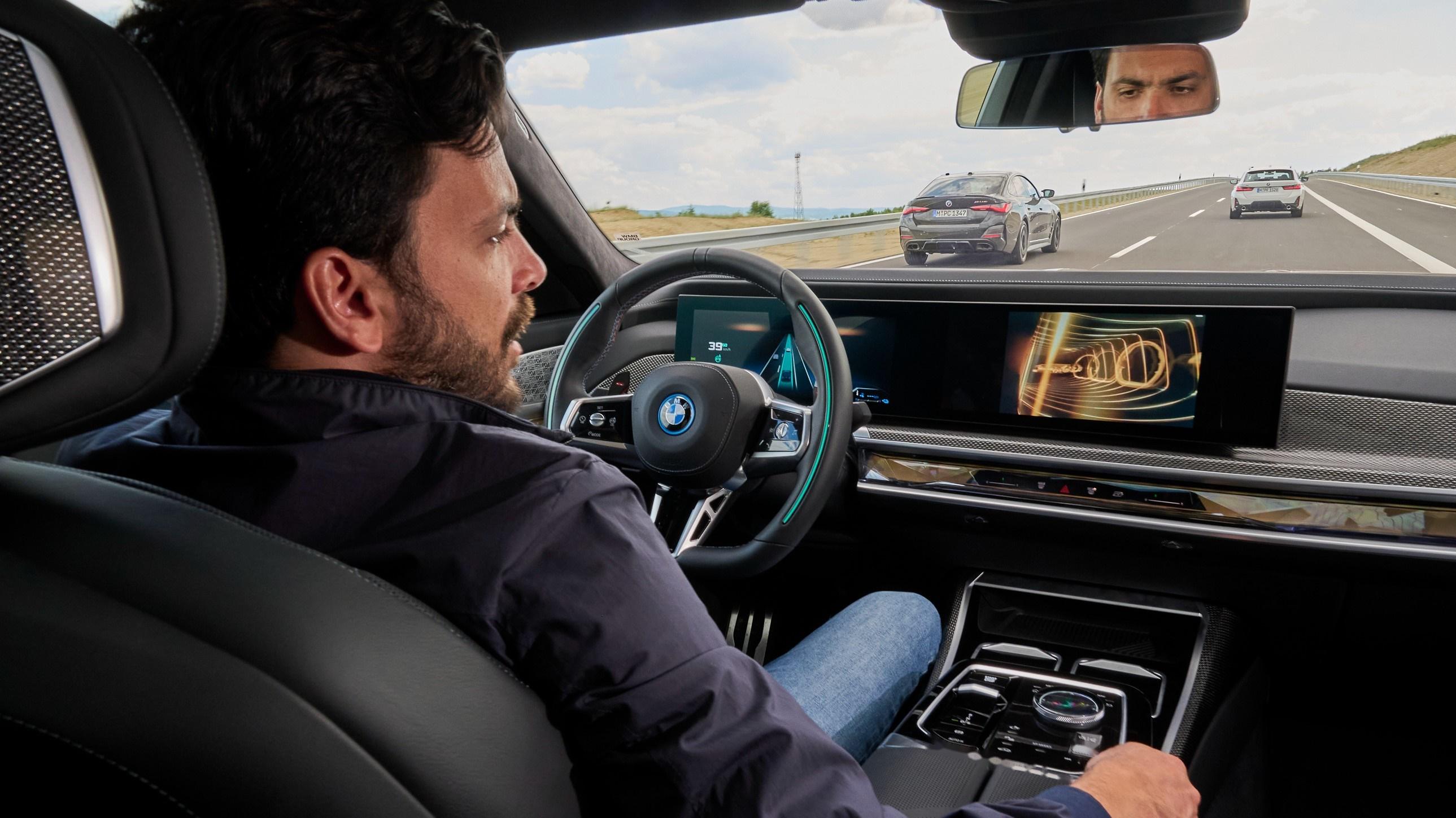 明年3月起,德国市场的新款宝马7系将搭载l3自动驾驶功能.