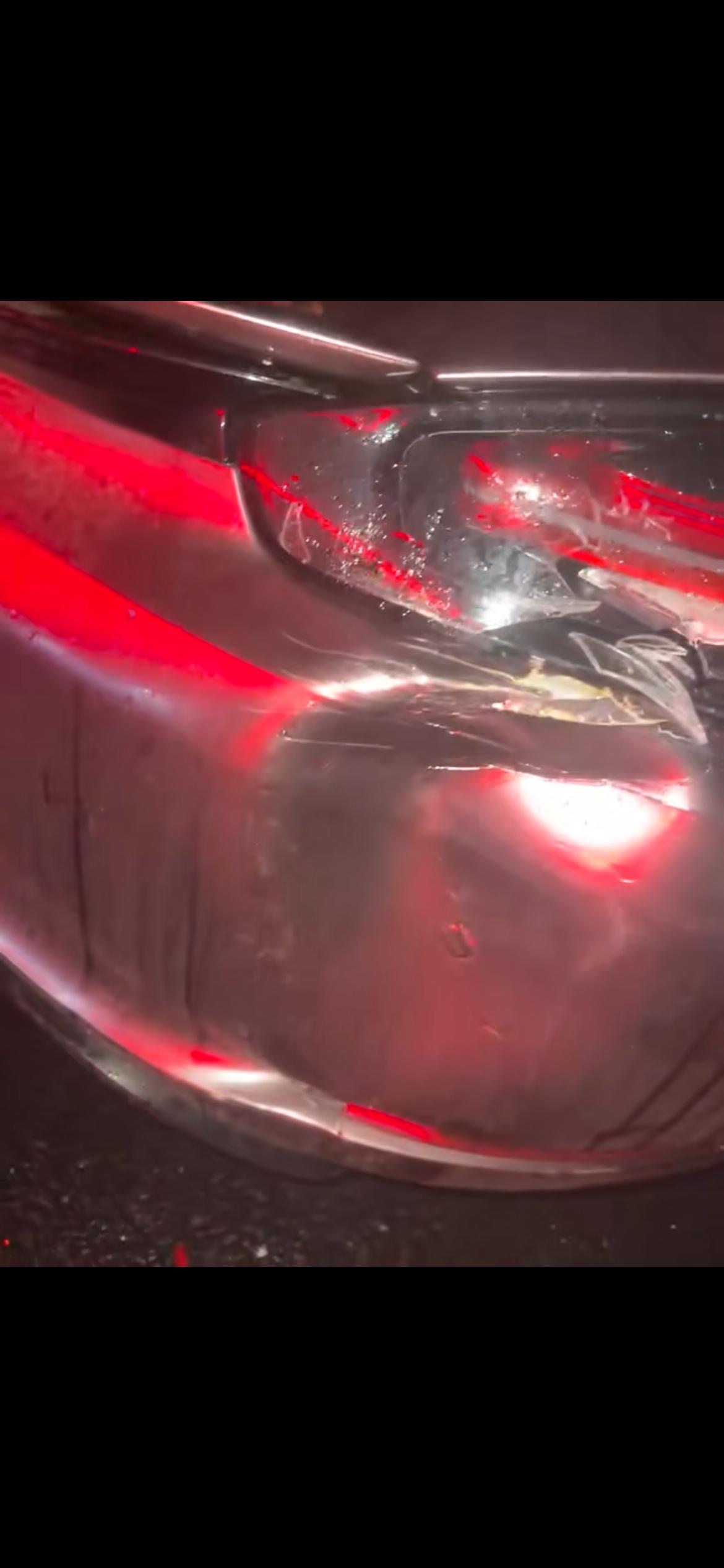 顾茜茜出车祸 帕拉梅拉被撞 顾茜茜帕拉梅拉被撞了