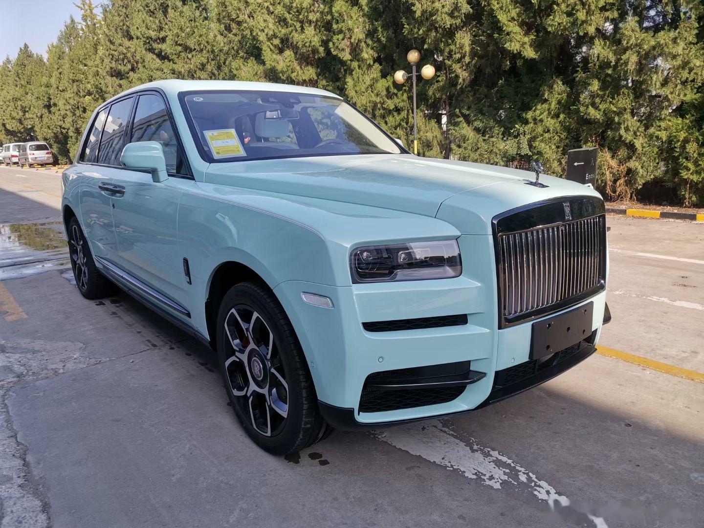 库里南bb版 薄荷绿/查尔斯蓝 现车 选配:四座,流星顶,前后通风,腰线