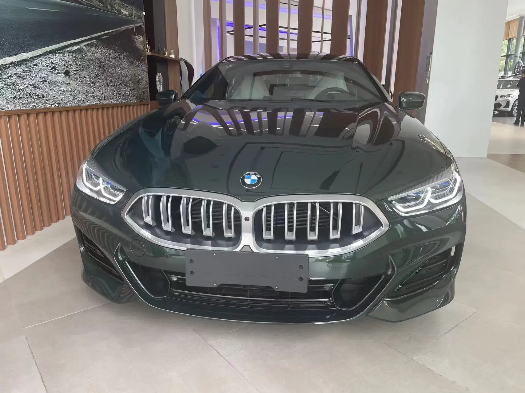 听周杰伦的人是不是到八系的年纪了.