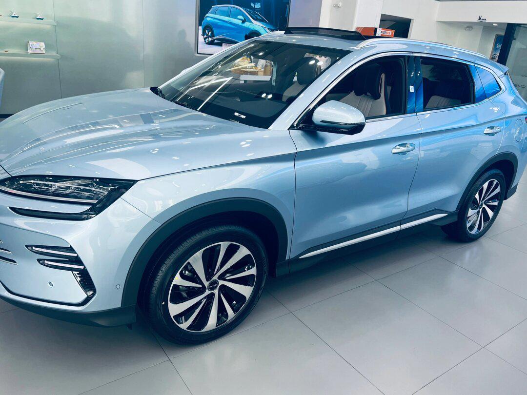 比亚迪宋plus dmi天青色!