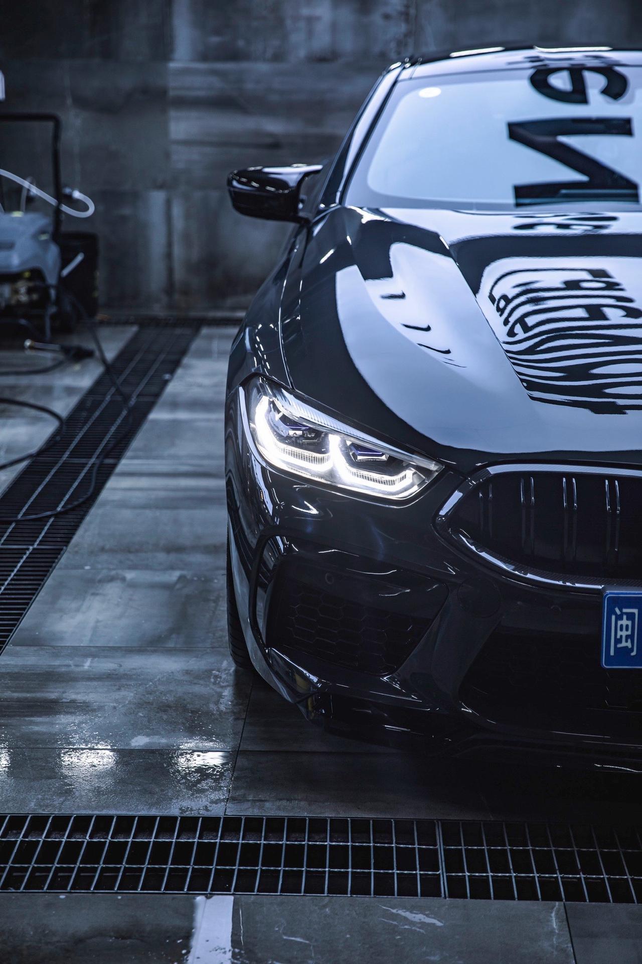 稀有的狠角色宝马m8日常洗护完工