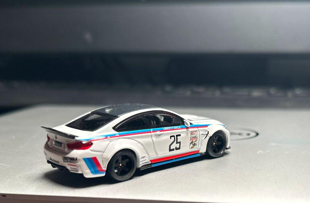 minigt 宝马m4 lbwk