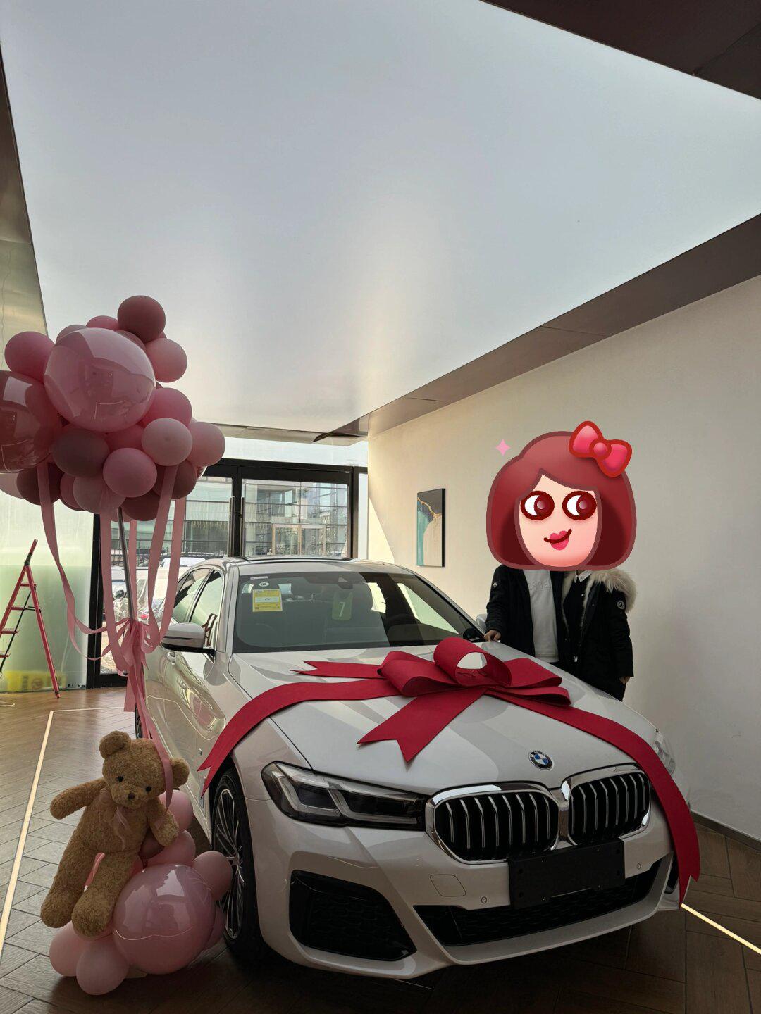 恭喜代姐一家喜提宝马5系98