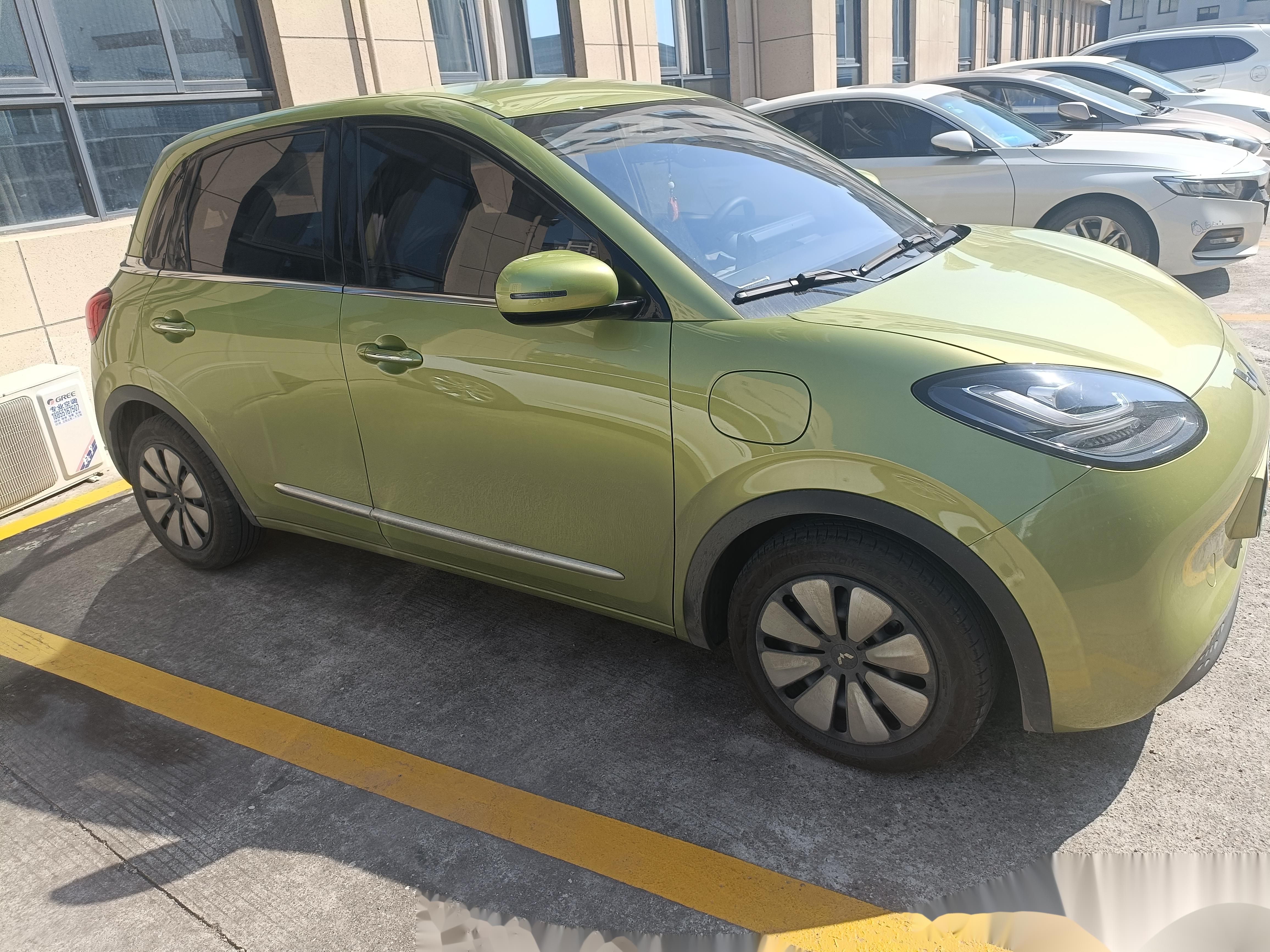 自从五一买车到现在,我的绿泡泡(五菱缤果极光绿)已经行驶了将近16000