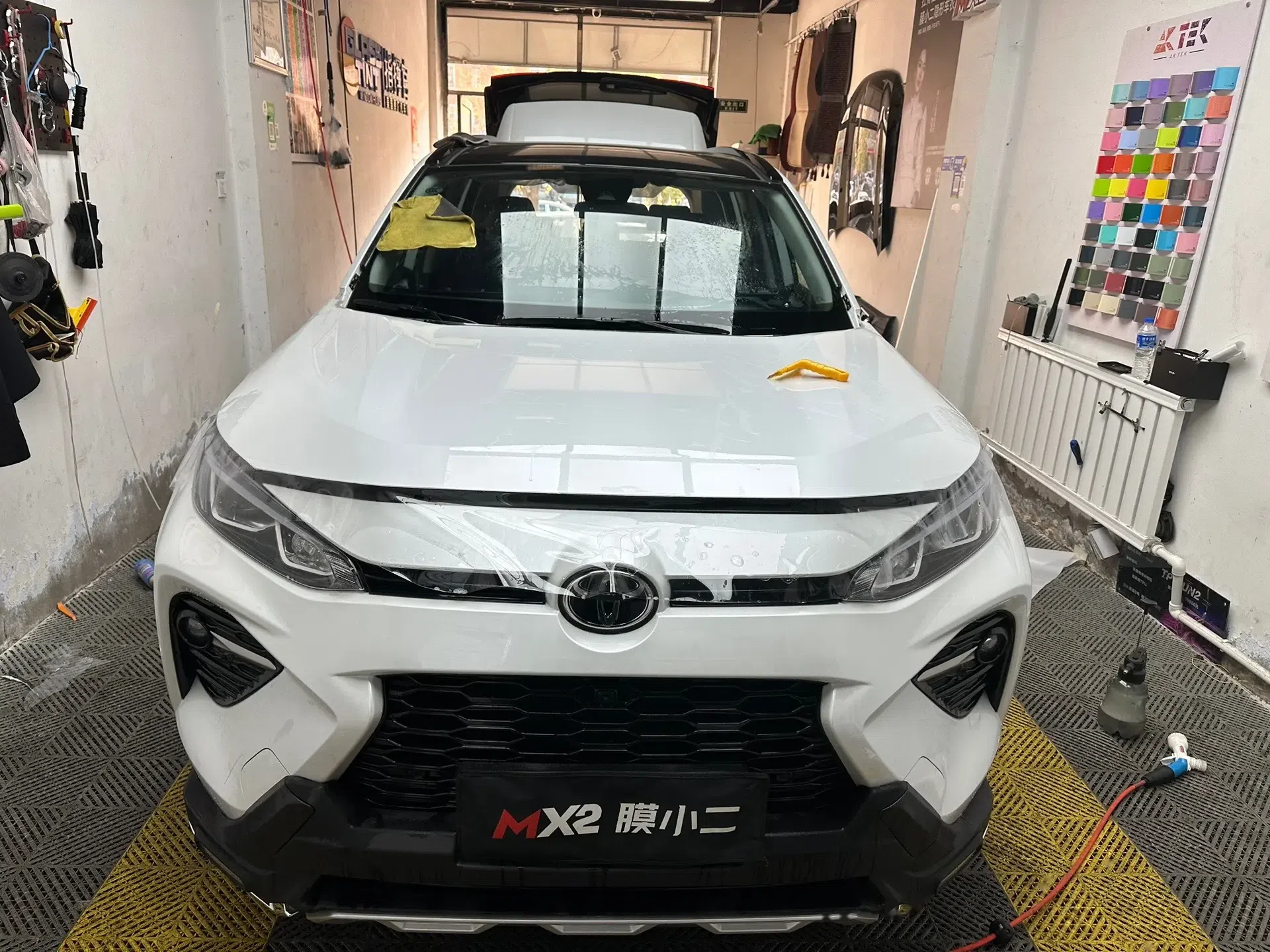 威兰达,隐形车衣 47公里未到家来店装贴车衣 零划