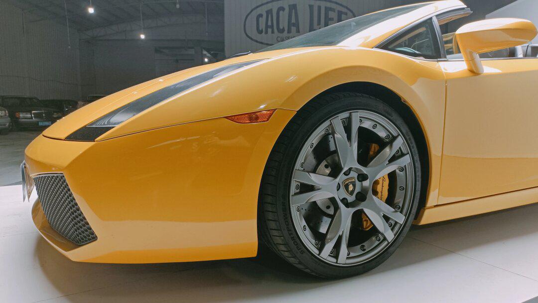 caca life の新鲜血液!兰博基尼小牛盖拉多