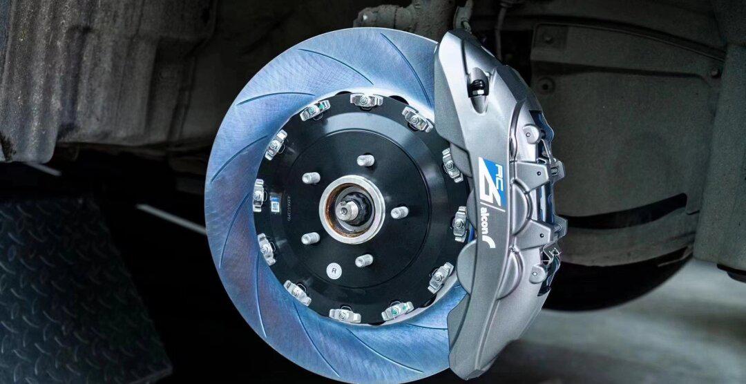 家用车天花板卡钳套装之alcon rc6