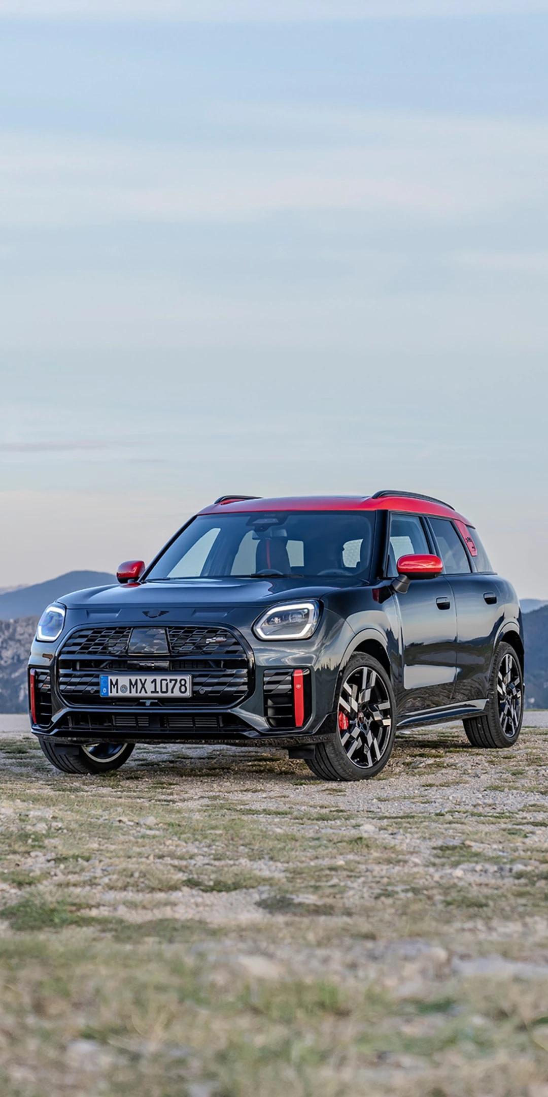 最近宝马mini推出了2024款jcw"乡下人",搭载2.0t发动机,最大功率2