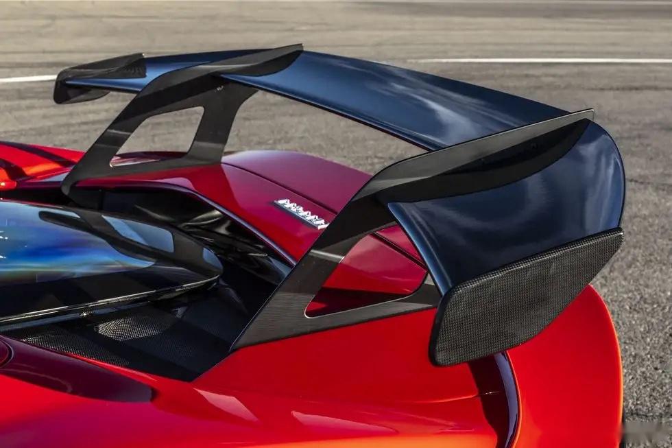 最大功率超过1000马力,法拉利sf90 xx实拍图发布!外媒实测0~96公里加