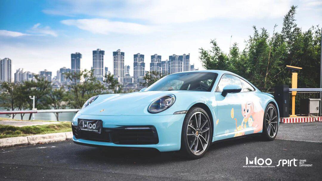 hi. 林娜贝尔 保时捷911 spirt pet冰川蓝