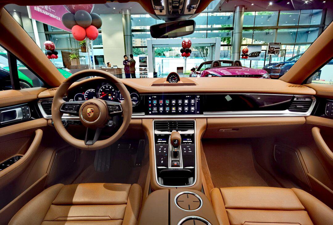 保时捷panamera 4s sport turismo猎装版
