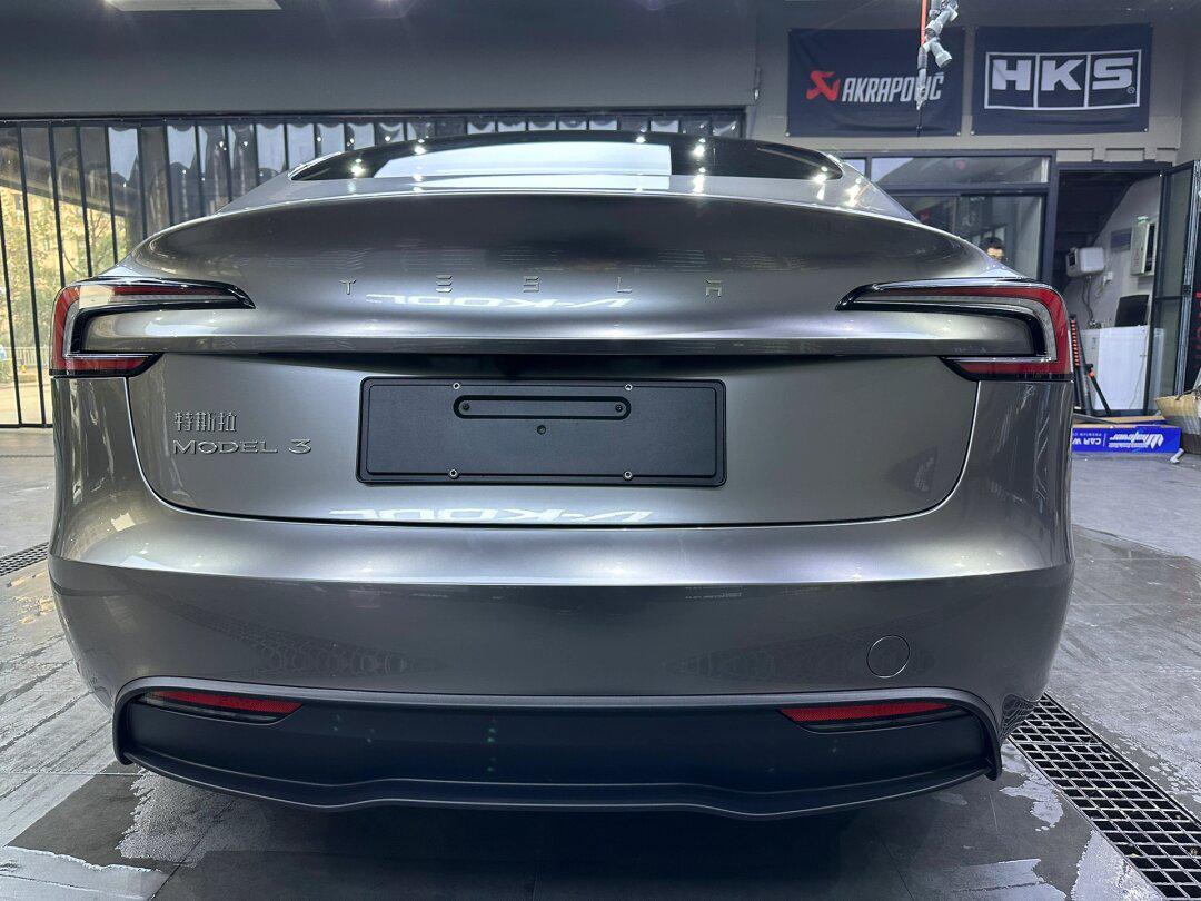宁波汽车贴膜92特斯拉model 3液态金属银