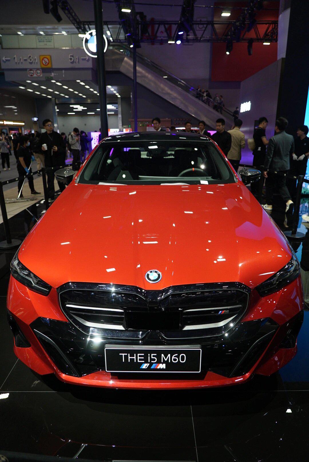 宝马全新5系纯享版