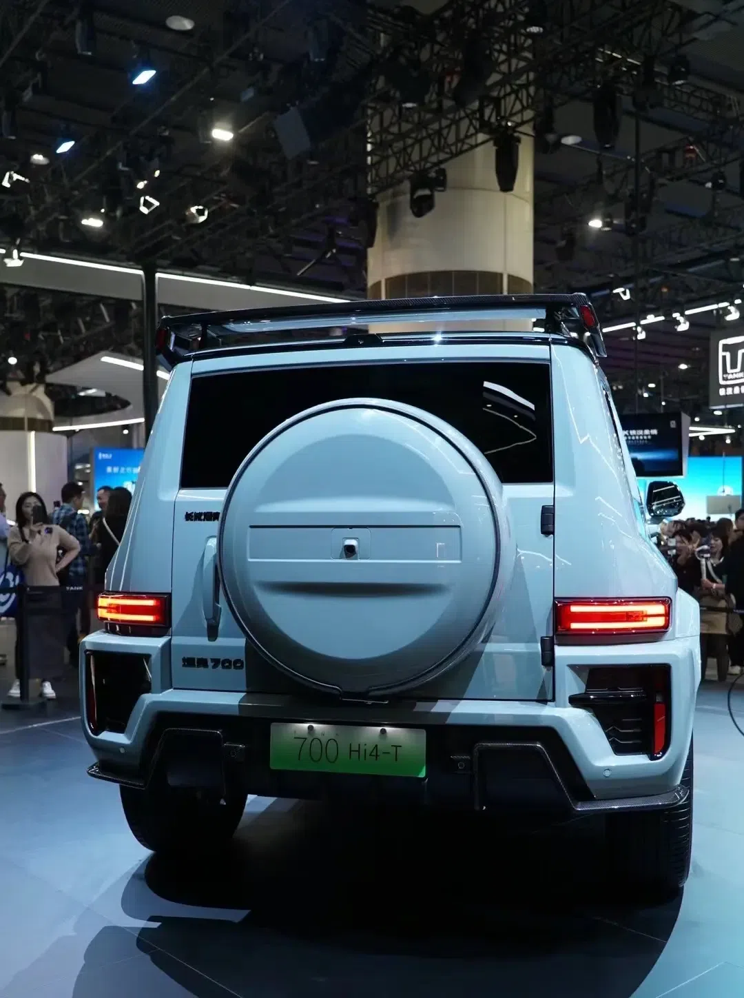 车辆配置: 坦克700 hi4-t首发限定