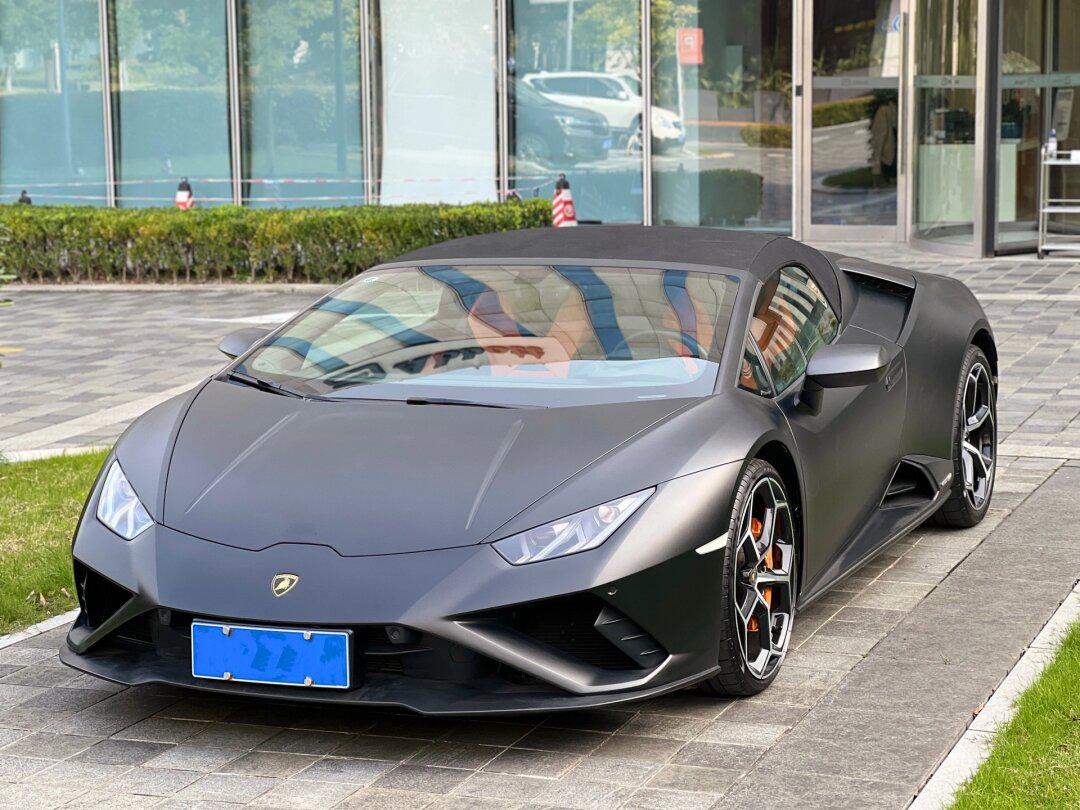 兰博基尼小90!是你的dream car吗?