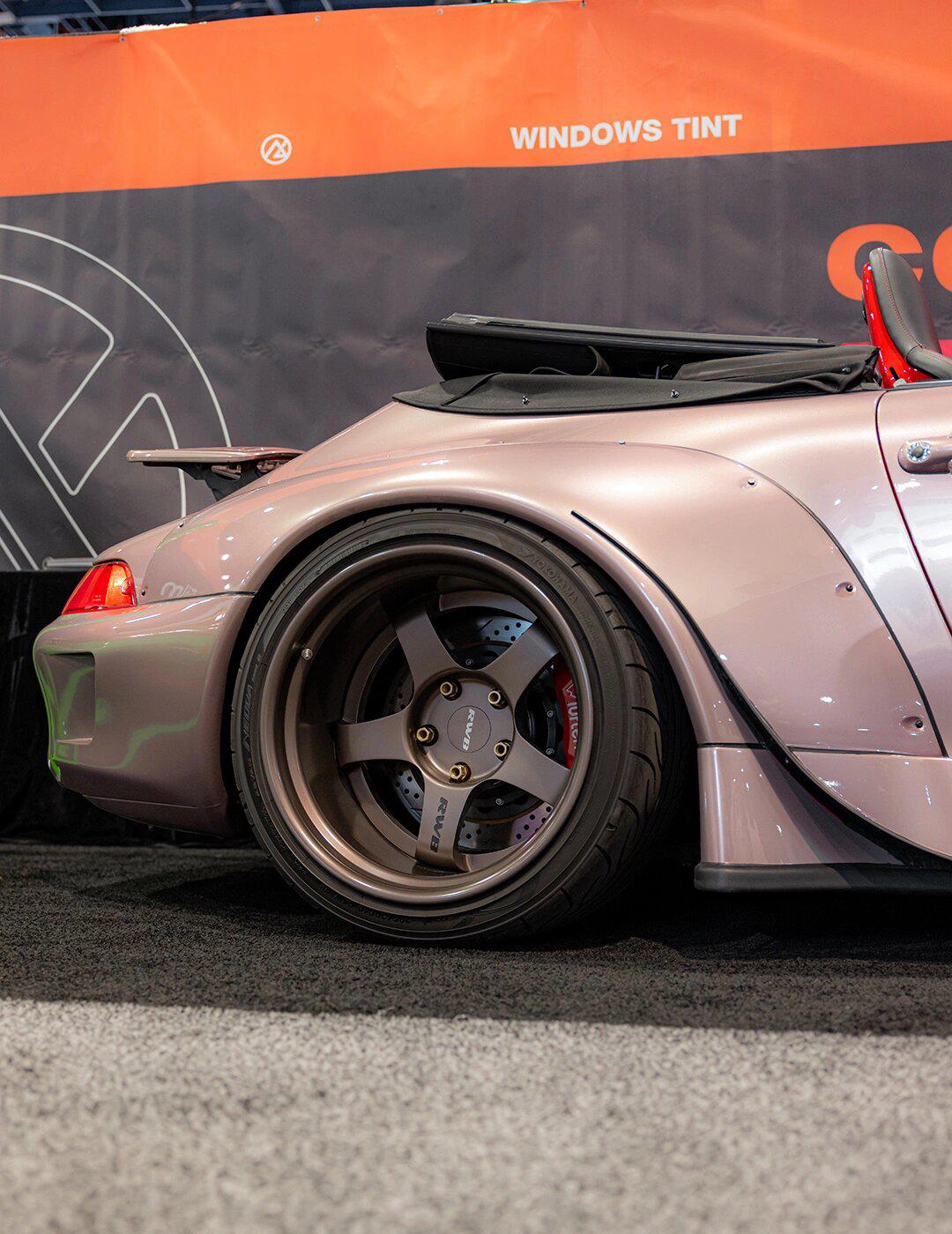 梦中情车!冰霉粉保时捷911 rwb