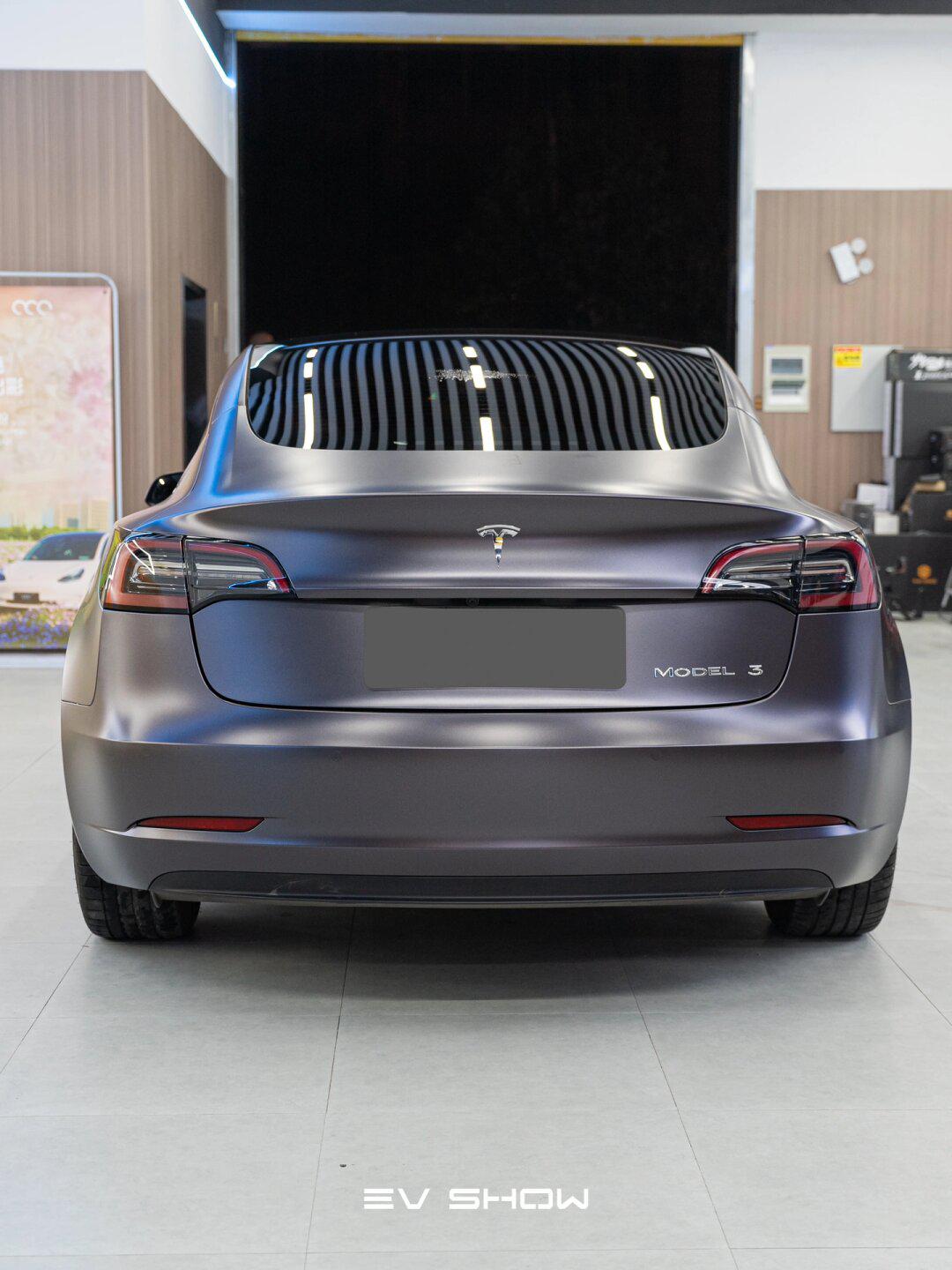 特斯拉model3改色电光太空灰