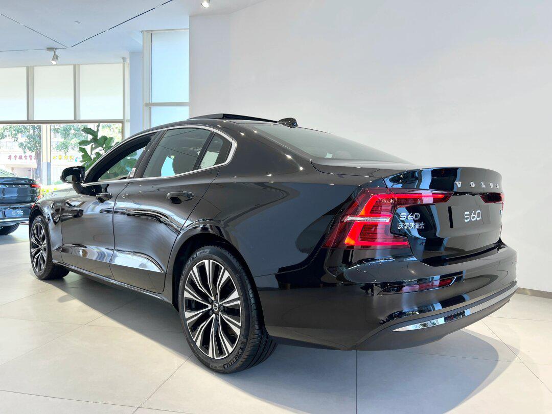 沃尔沃s60本月优惠力度惊人,错过等一年!