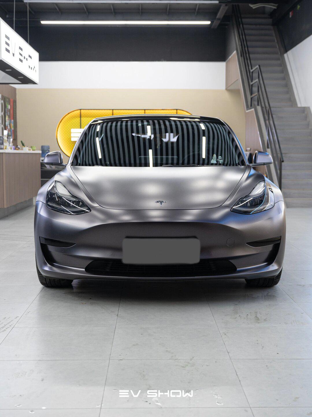 特斯拉model3改色电光太空灰