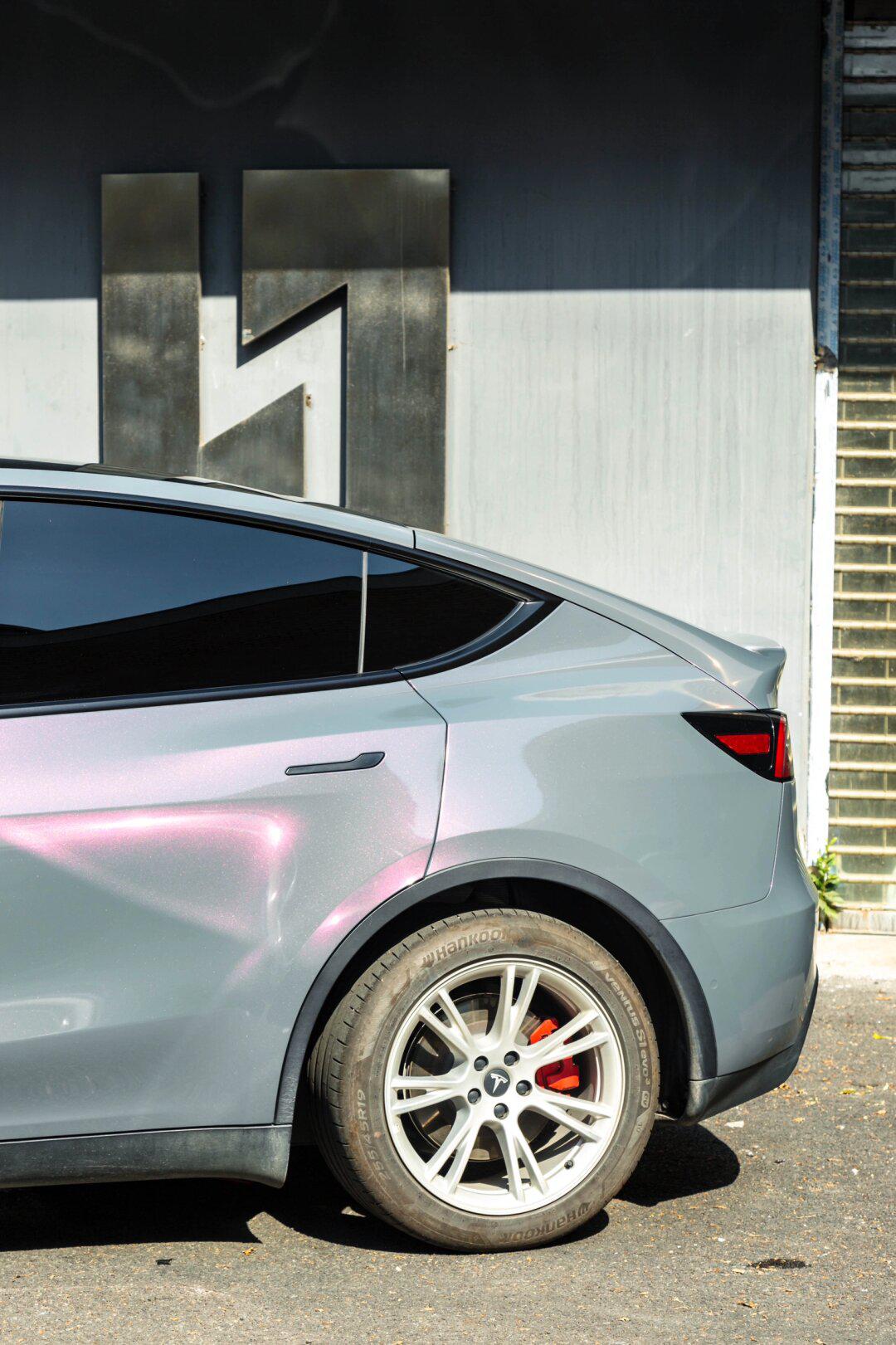 78特斯拉model y改色 案例| 星空魅影