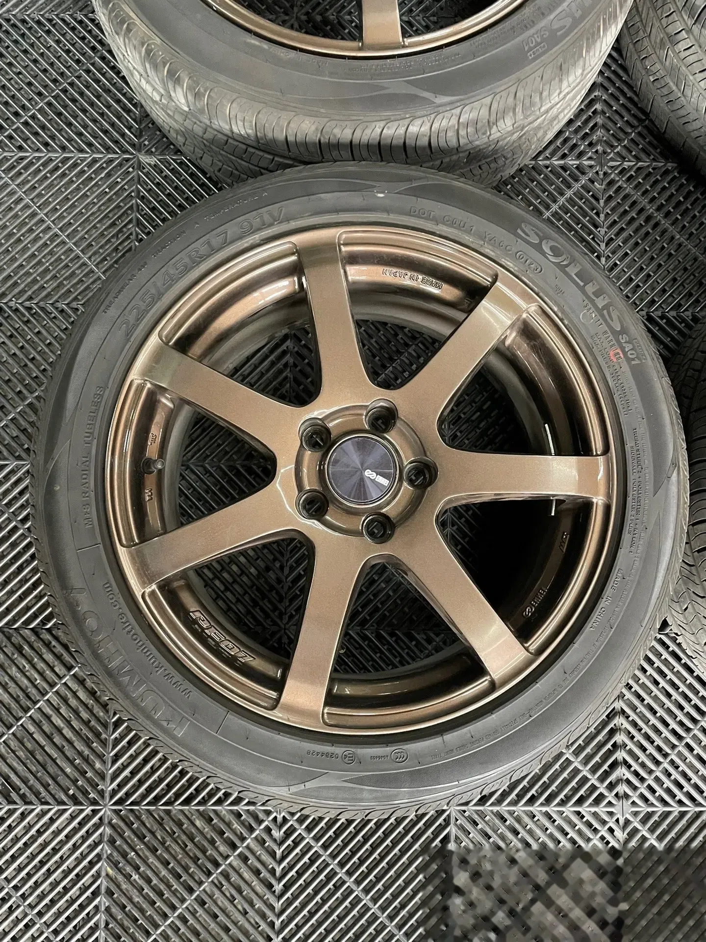 正品9591日本制造enkei pf07轻量化mat轮毂轮胎一套,5×112孔距