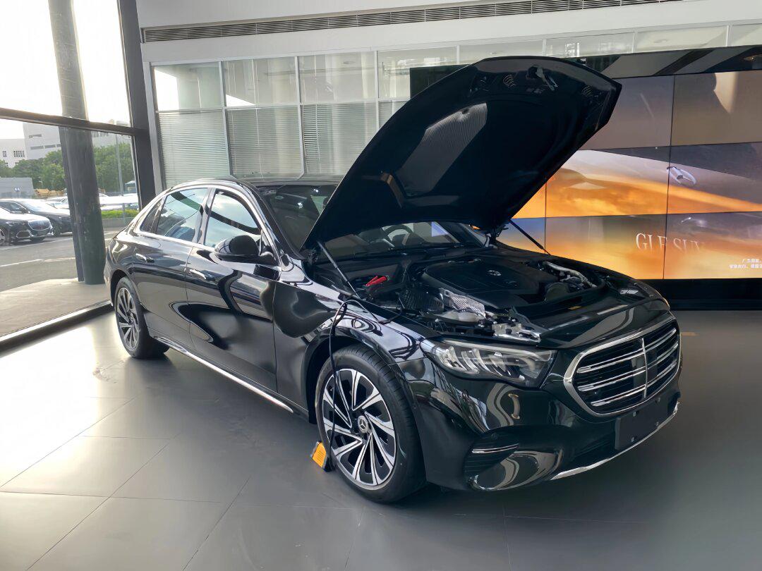 奔驰24款e级全车件