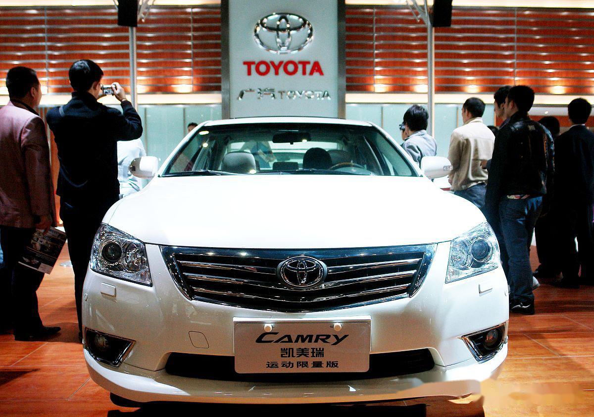 大家好,今天我们将为大家介绍一款备受瞩目的汽车,这款车是广汽丰田