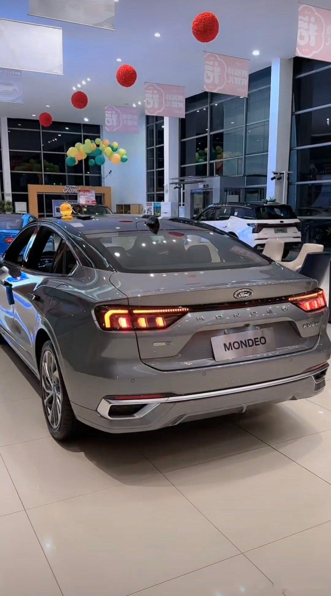 永远绕不开一台蒙迪欧 全新蒙迪欧外观方面,全新蒙迪