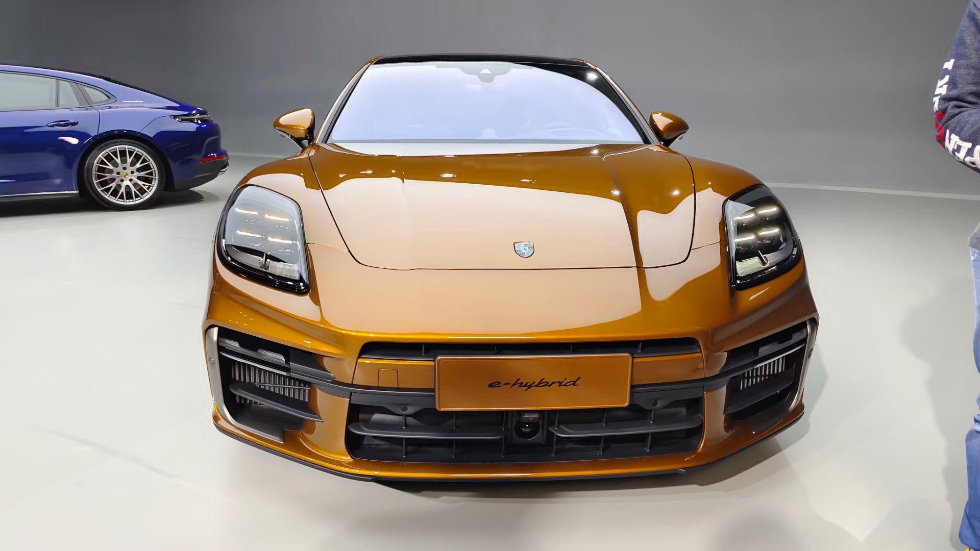 保时捷这个颜色是真丑啊