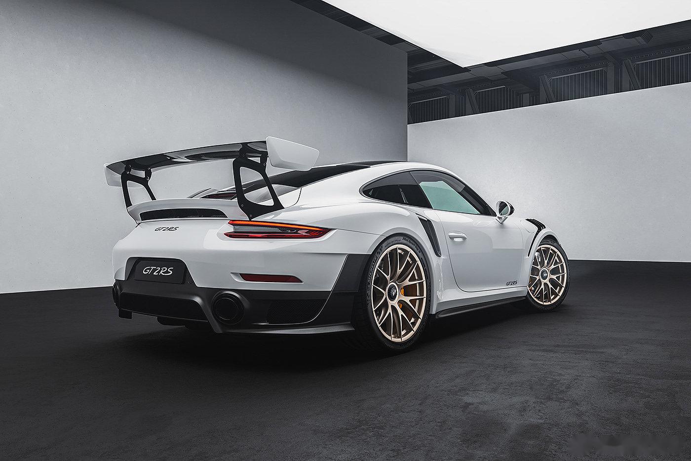 porsche gt2rs full cgi外形是复古运动的造型设计