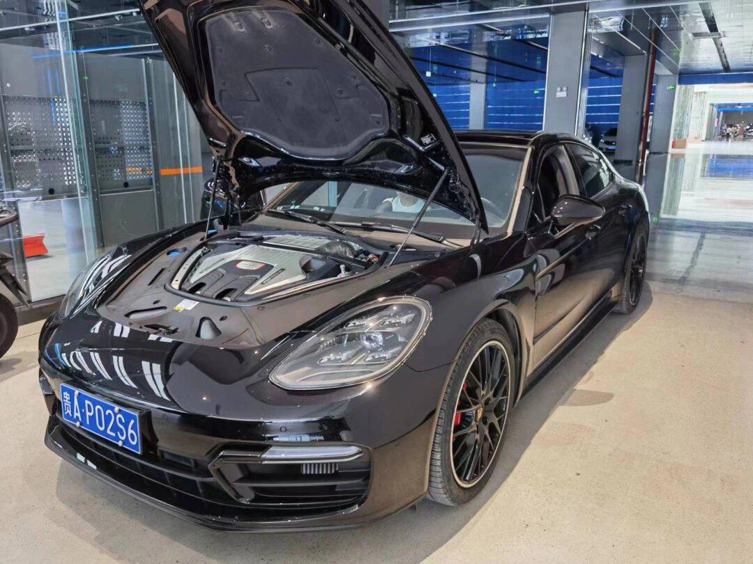 07听说卖车很快,出保时捷帕拉梅拉gts v8,落地240,两万九千公里