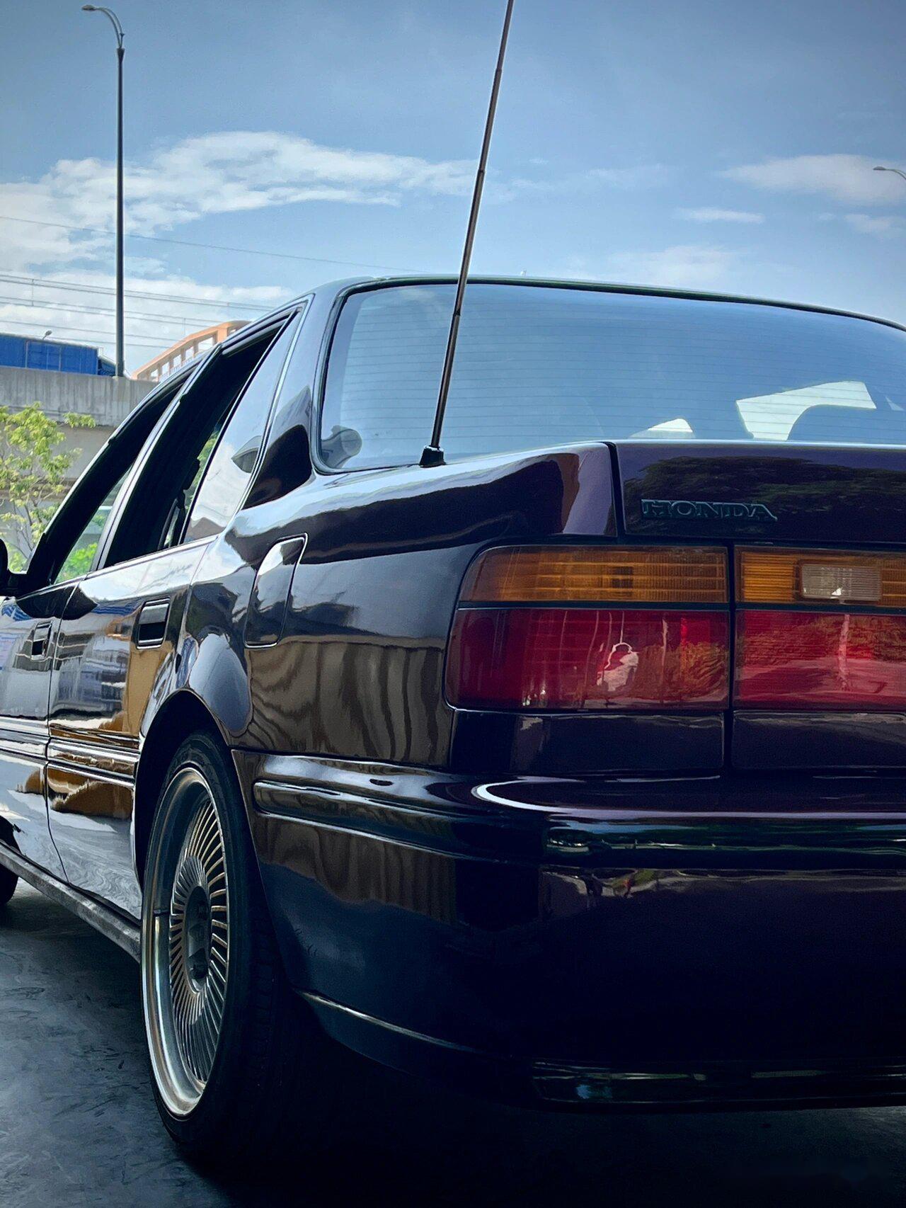 情怀无价系列-本田雅阁cb3 在18年的一个下午 在路边遇见了这台cb3