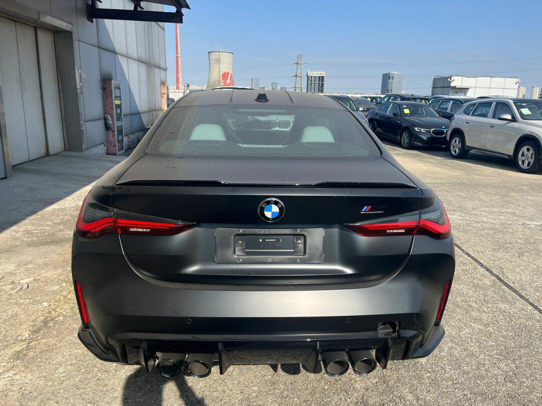 最质感的黑武士:磨砂黑m4 xdrive competion_奥迪a7社区_易车社区