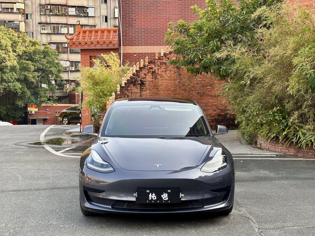 13个的特斯拉20款model3它来了