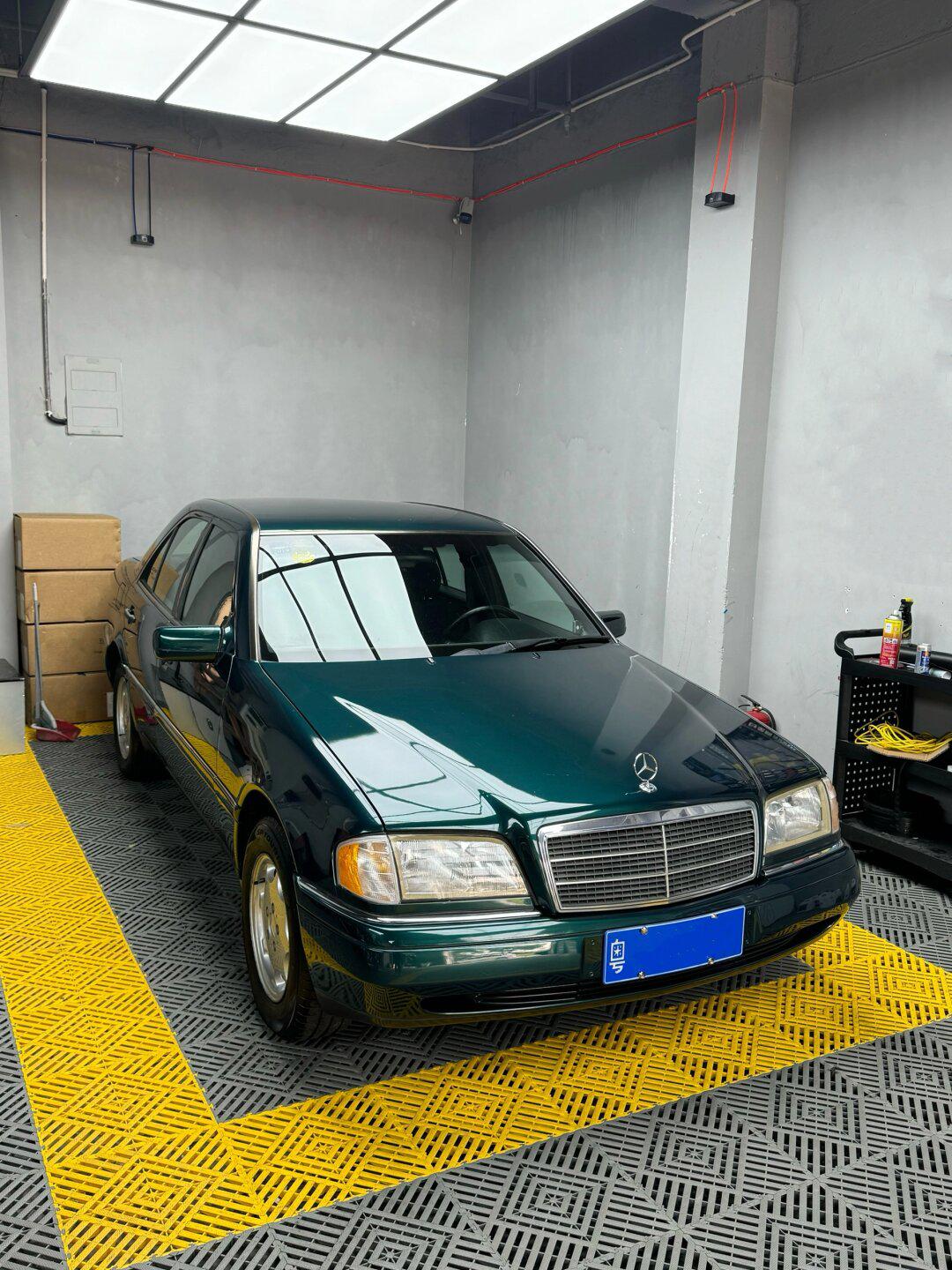 w202奔驰c230来自1997年